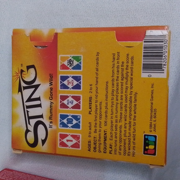 Uno and Sting Card Games - Picture 5 of 9